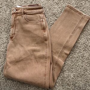 Hollister Curvy High Rise Ankle Jeans